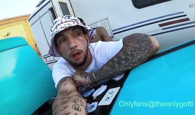 Gotti Parent Railing BIG BLACK COCK Outside