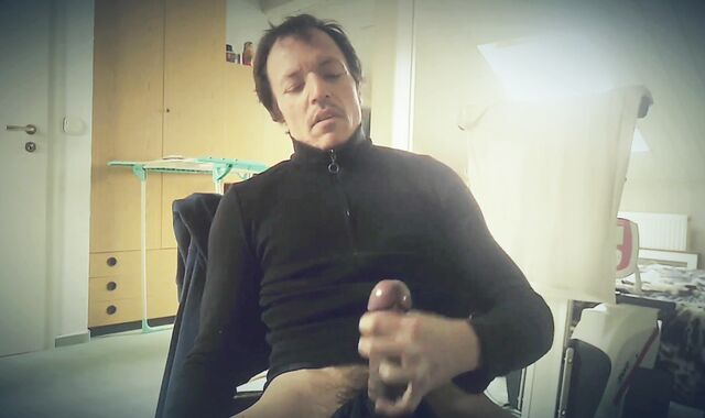 Forearms-Free-for-all jizz flow 2