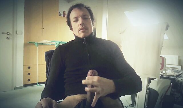 Forearms-Free-for-all jizz flow 2