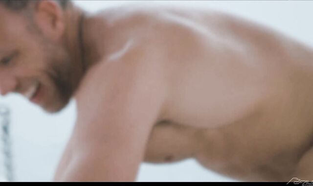 FalconStudios.com - Wooly bodybuilder heads for shagging rock-hard