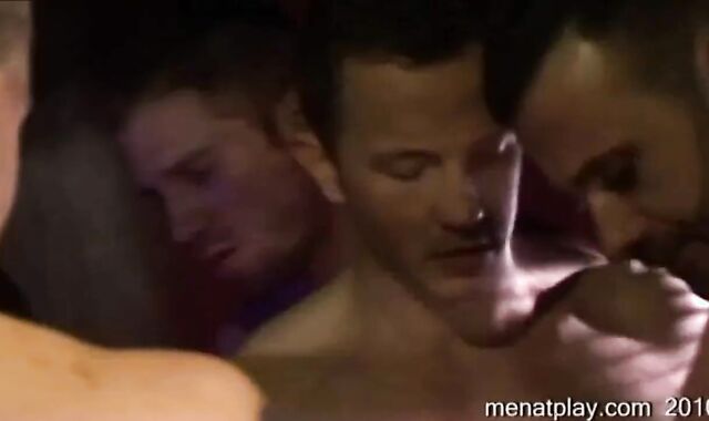Orgy Bar tear up