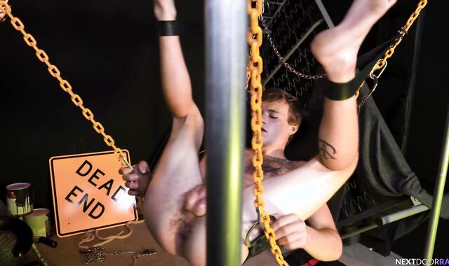 NextDoorRaw: Scott Finn & Dakota Payne