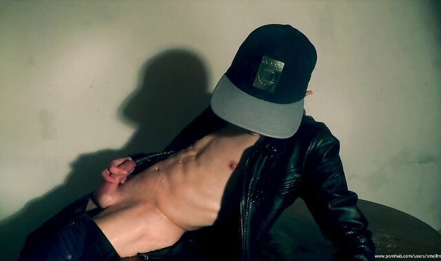 Smellmydick Luvs Urinate Have fun (smellmydick smellmydick)