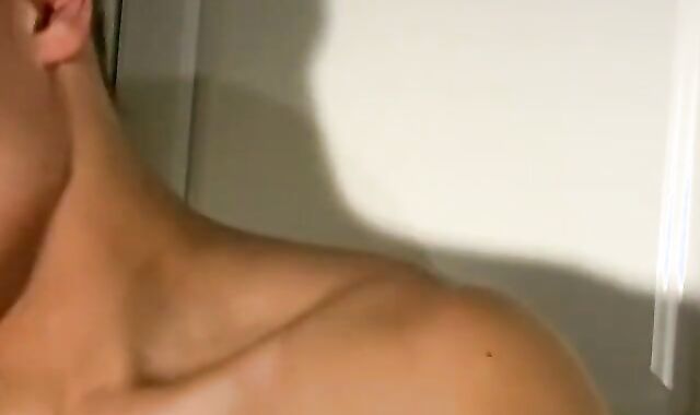 Enjoy to Lube my Weenie and Stroke it