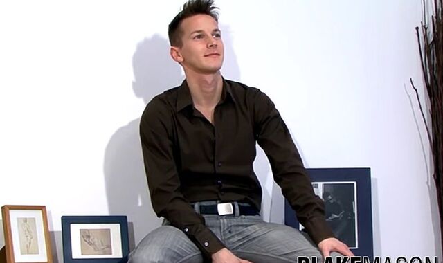 Youthfull Guy Unwraps to Expose his Good-sized Spunk-pump before Jacking off (Darius Fernand)