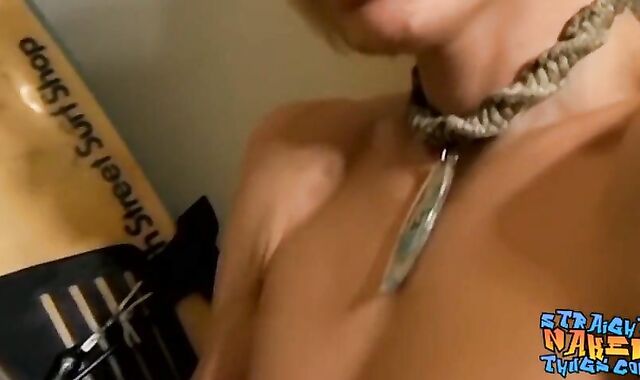 Killer Gay-for-pay Man Faps off into a Gigantic Jizm Blast