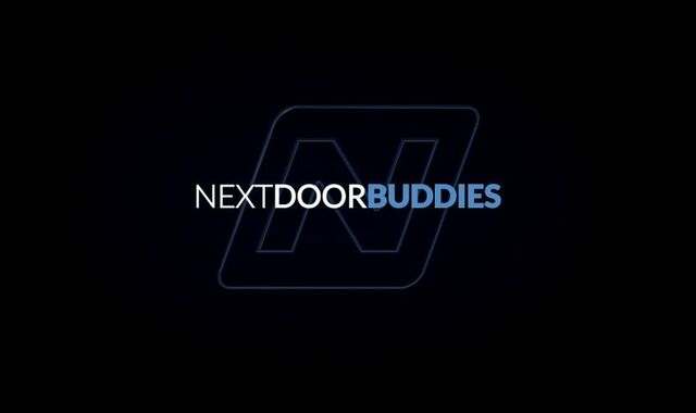 Elye Observes his Beau with another Dude before Joining in