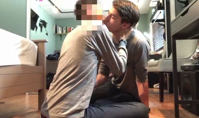 Hetero legal Yr older Blows his High College Acquaintance. (+Facial cumshot)