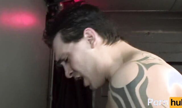 Without a condom Culo Shots trio - Episode 1