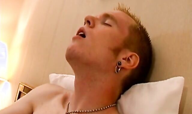 Sandy-haired Jock Uncovering his Shaft for you