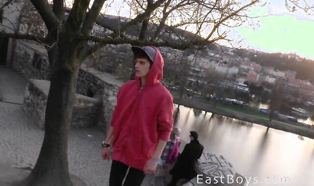 Ultra-cute Stud - Hand job Escapade