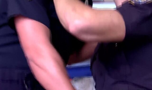 Homosexual Security Guard Finishes off