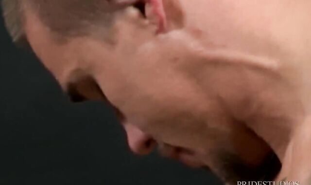 High Spectacle Pounding Crazy Wrestlers