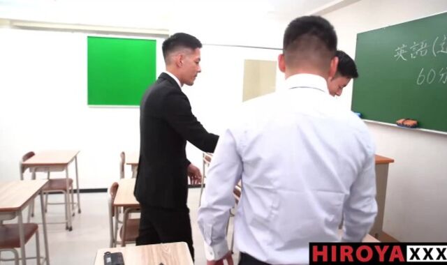 Hiroya Trains Shomei An 3some Sans a condom Lesson