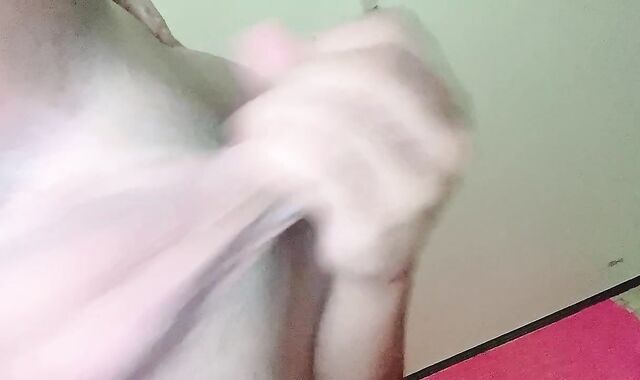 Nalibugan habang kachat ang isang Papa jakol agad! Got insane and jism while talking with my Torrid Papa