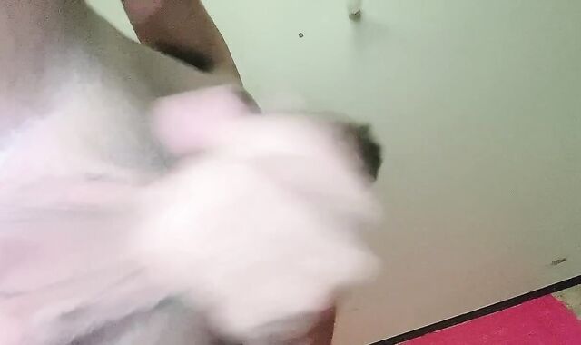 Nalibugan habang kachat ang isang Papa jakol agad! Got insane and jism while talking with my Torrid Papa