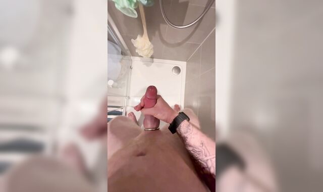 Fresh meatpipe ring - had to drizzle