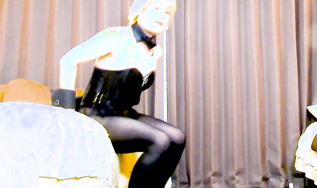 These Gams Don’t Lie – Dark-hued Bunny in Movability Gam Thigh!!