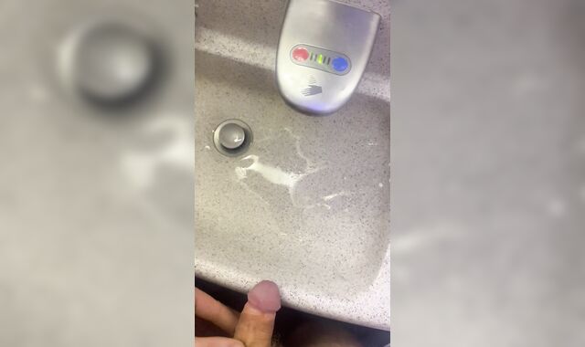 Wanking off and jizz in vapid