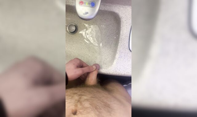 Wanking off and jizz in vapid