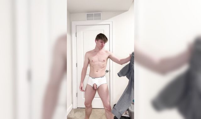 Draped Youngster Unsheathes Humungous Man-meat Under Gray Sweatpants