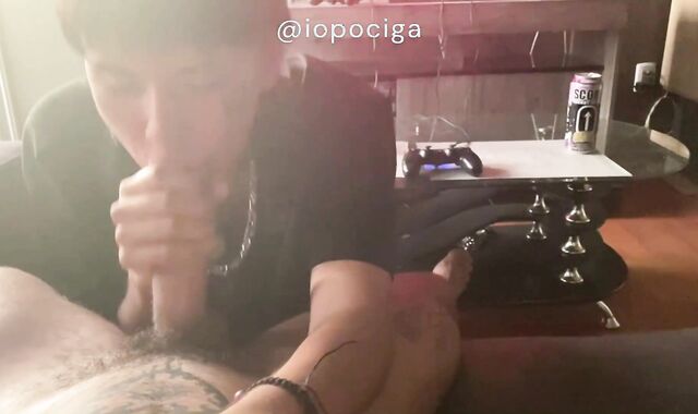 ITS TIME TO FEED YOUR FEMBOY PET