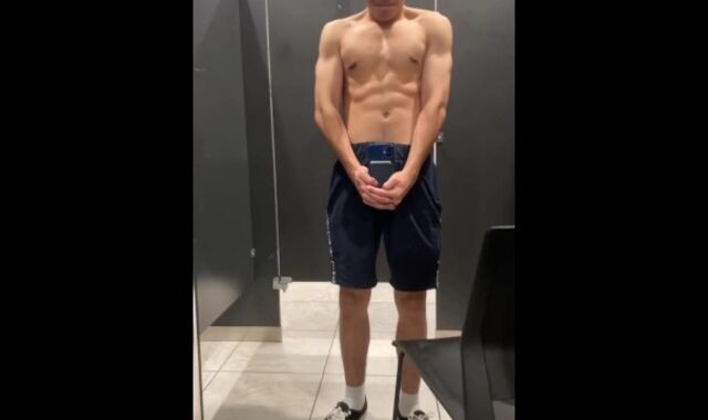 Lovely latino twunk flexing his bod and fuck-stick