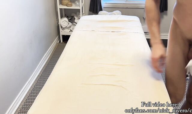 Torrid nicely-shaped fellow got sexually aroused during rubdown with a fresh massagist.