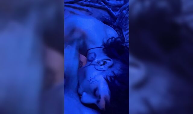 GAY-FOR-PAY FELLOW SCREW FEMBOY NO CONDOM JISM ON FACE