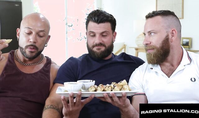 Bearded Teddy Dual Plunged By Wooly Jocks - Heath Halo, Rocky Let out, Ian Sterling