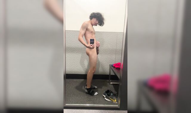 Ultra-cute latino twunk demonstrates off his figure