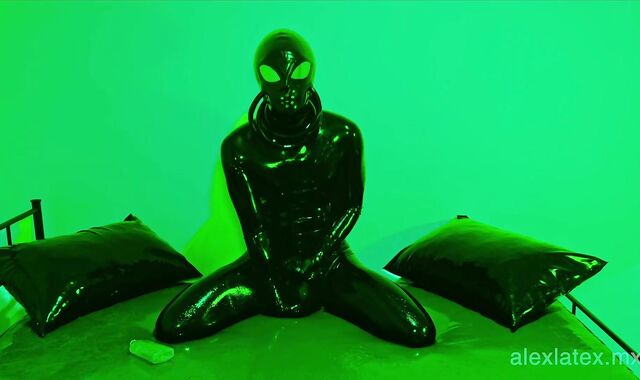 Alien’s gooey assfuck delectation T3, plowing until I jizm - Alex Spandex