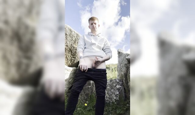 Ginger Youngster fapping in public