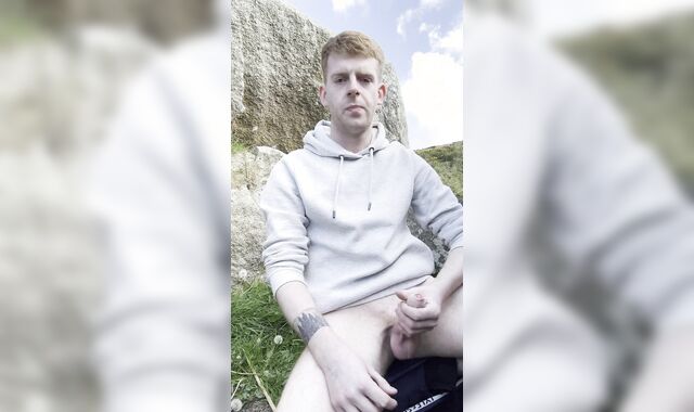 Ginger Youngster fapping in public