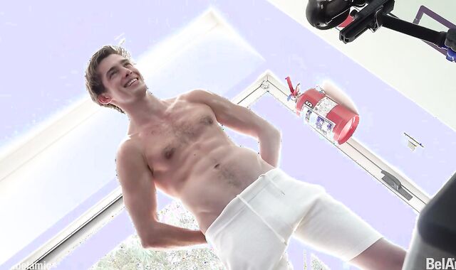 Sumptuous fellow luvs BEING NUDE