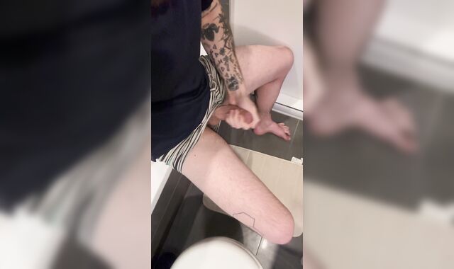 Latin BWC Cum shot – Ambisexual Married Parent Wants You on Your Knees