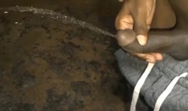 KINKY Unexperienced Stud peeing