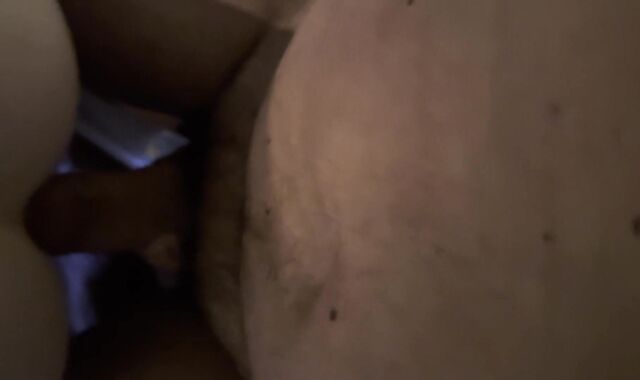 Plumbing my Hubby on our Honeymoon Last Yr