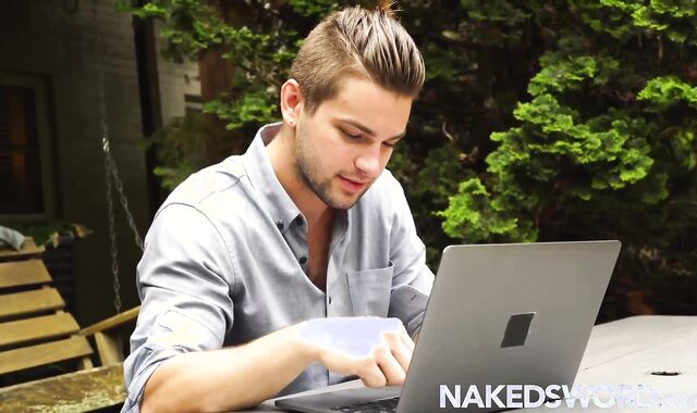 NAKEDSWORD BIG BLACK COCK Reign Pounds Devin Franco No condom All Over The Garage