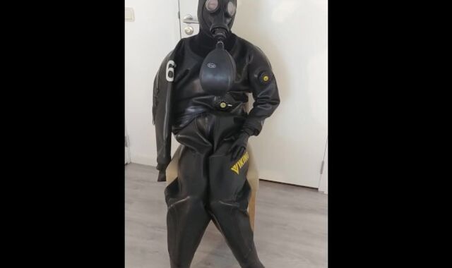 Breath have fun in strong condom Viking drysuit dry diving suit, spandex gasmask, neoprene spandex hood
