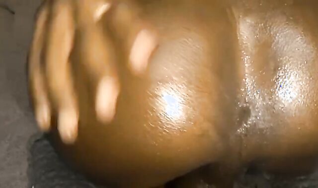 UNEXPERIENCED PULSING EBONY BUTT SOLO PLUMB