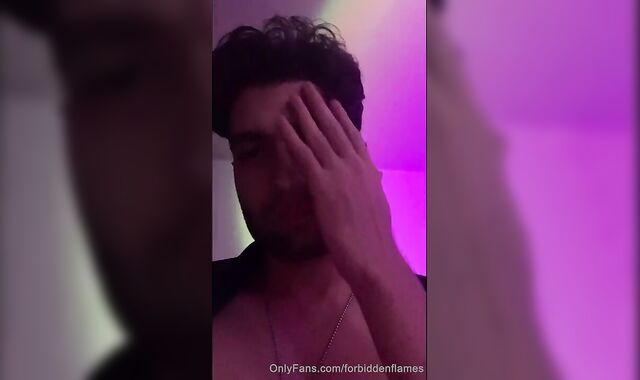 Sensuous Solo Masculine Getting off Taunting Himself to the Brink