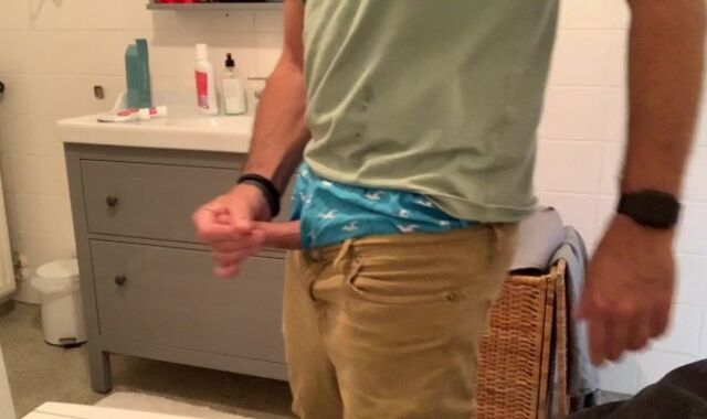 Spoken onanism with ball - manstick ring, sagging, wank-off and jism. Hollister wanker