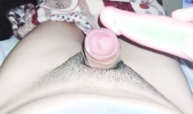 Squealing Noisily while i'm Witnessing Pornography and Toying with my Fucktoy (jizzing ASRM HOMOSEXUAL TWUNK)