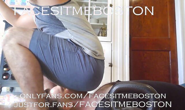 Is this what you thought would happen when growingbutt asked you to spot him. HE farts in your face