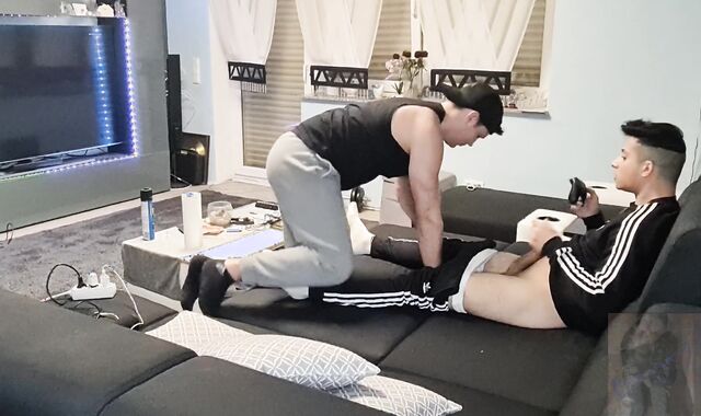 My man astonished me with a adorable deep throat while I was gaming and I shot my jism in his throat