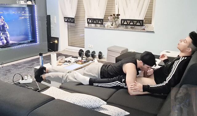 My man astonished me with a adorable deep throat while I was gaming and I shot my jism in his throat