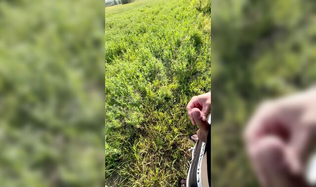 masturbating off in the area, lots of jizm