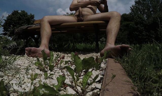 Public Risk - Wank myself in a public park