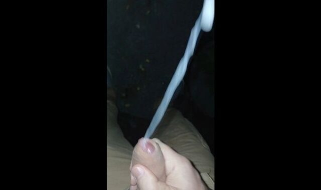 The most powerful jizm-shot at night on the street